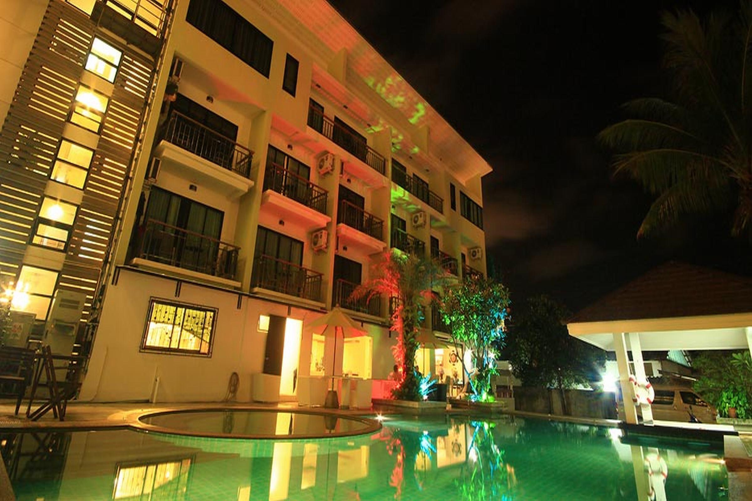 Di Pantai Boutique Beach Resort Patong Eksteriør billede